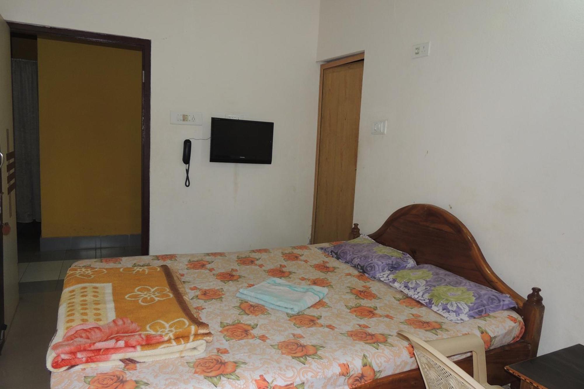 Surya Inn Конарка Номер фото