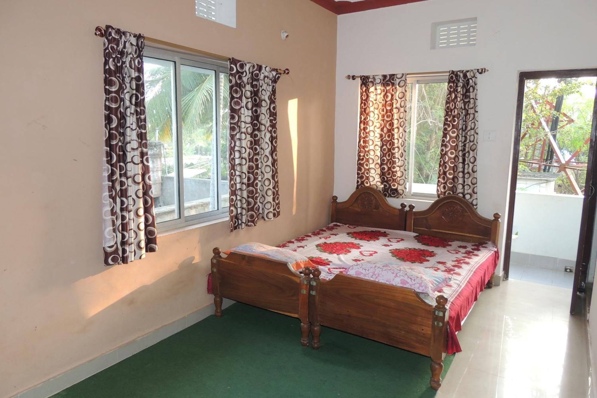 Surya Inn Конарка Номер фото